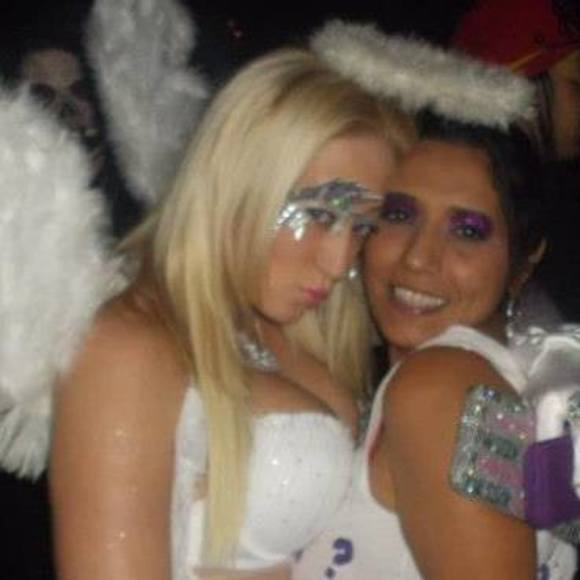 Meet your Posher, Jacqueline - Picture 1 of 1